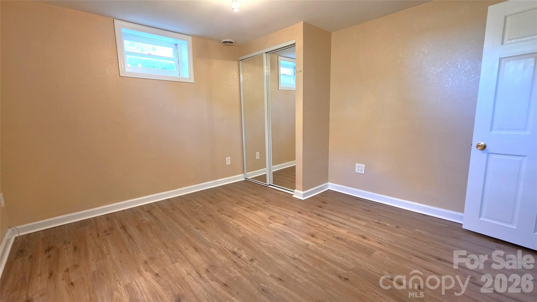1627 Greenville Highway Hendersonville NC 28792
