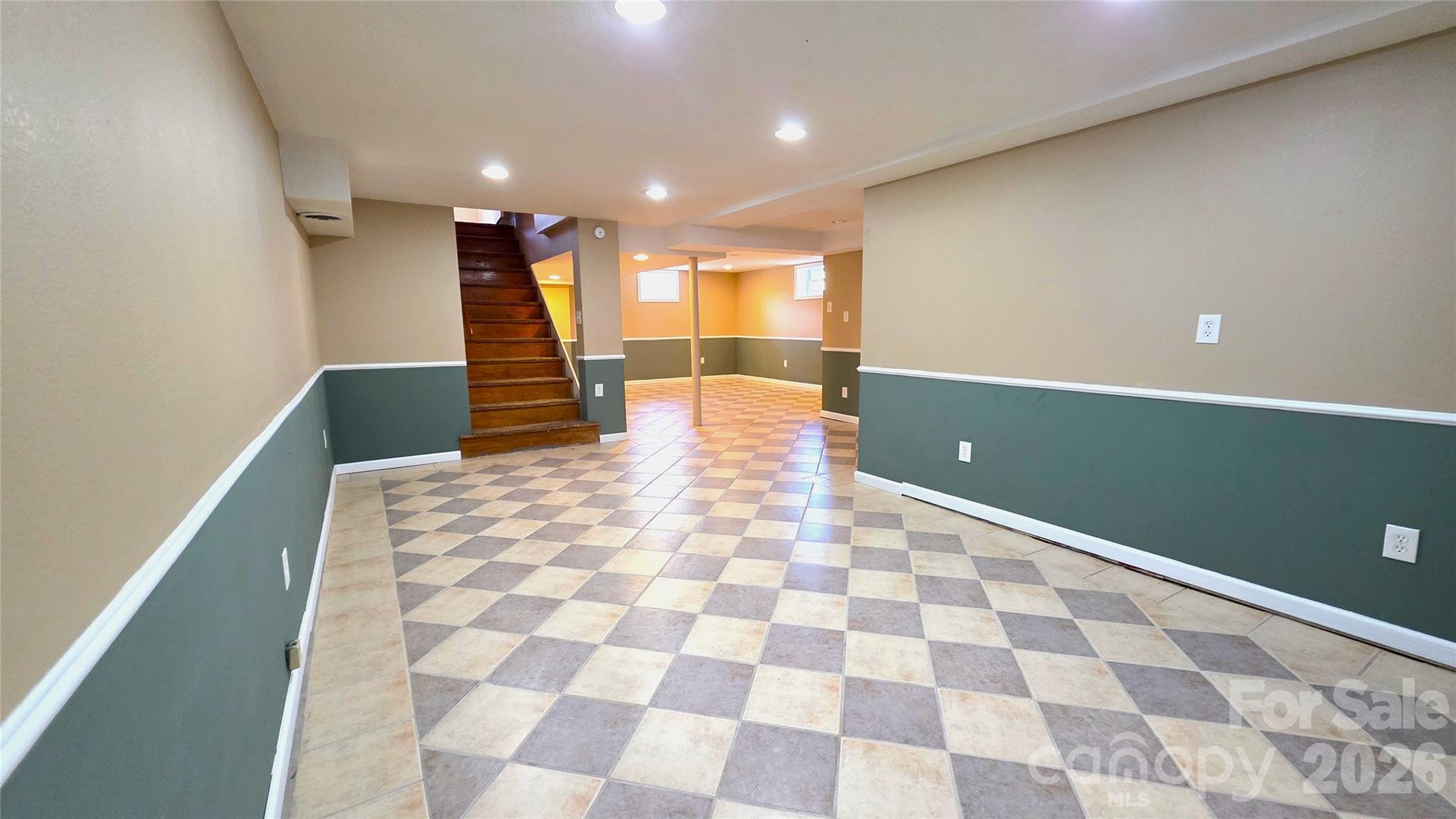 1627 Greenville Highway Hendersonville NC 28792