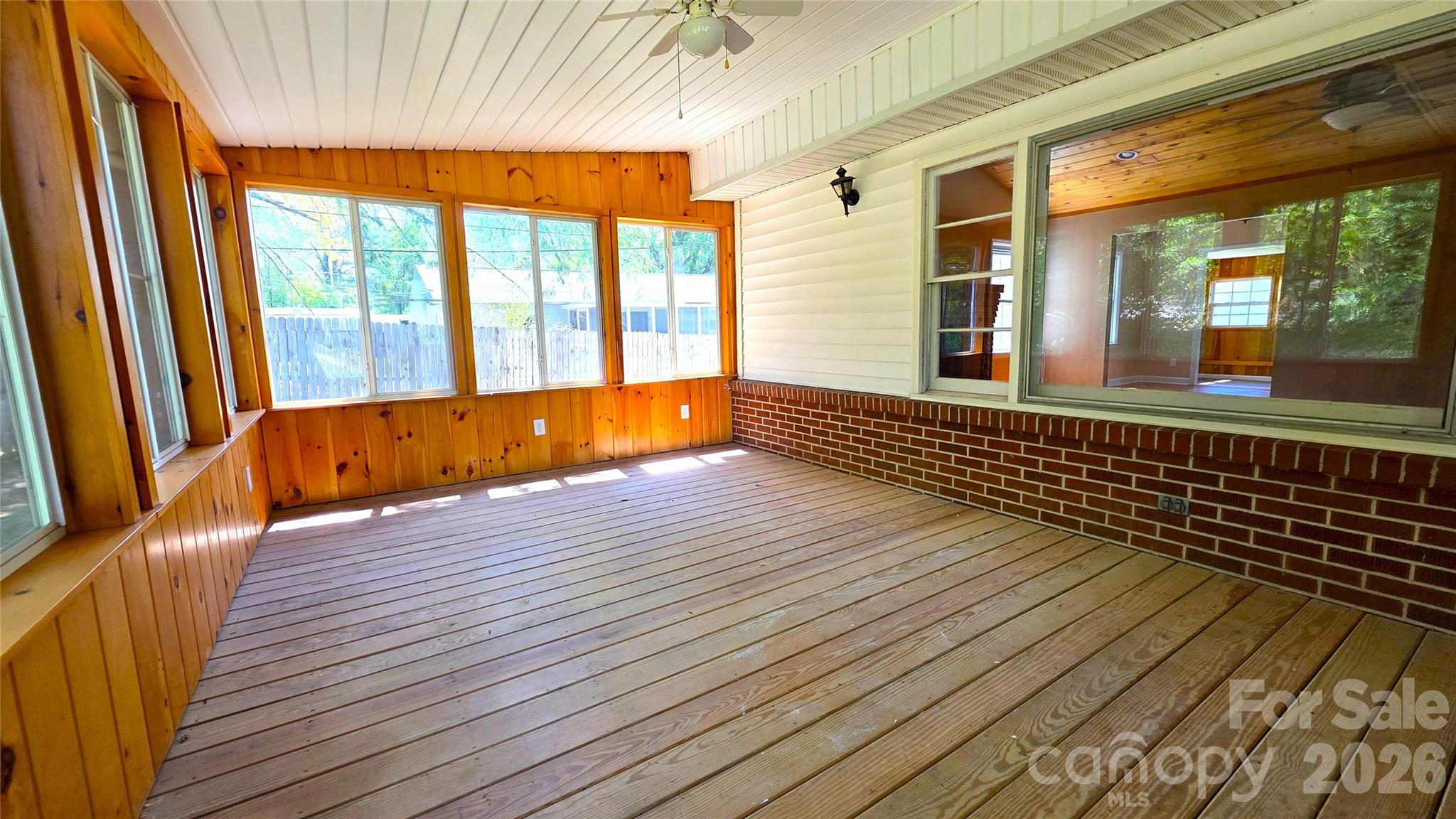 1627 Greenville Highway Hendersonville NC 28792