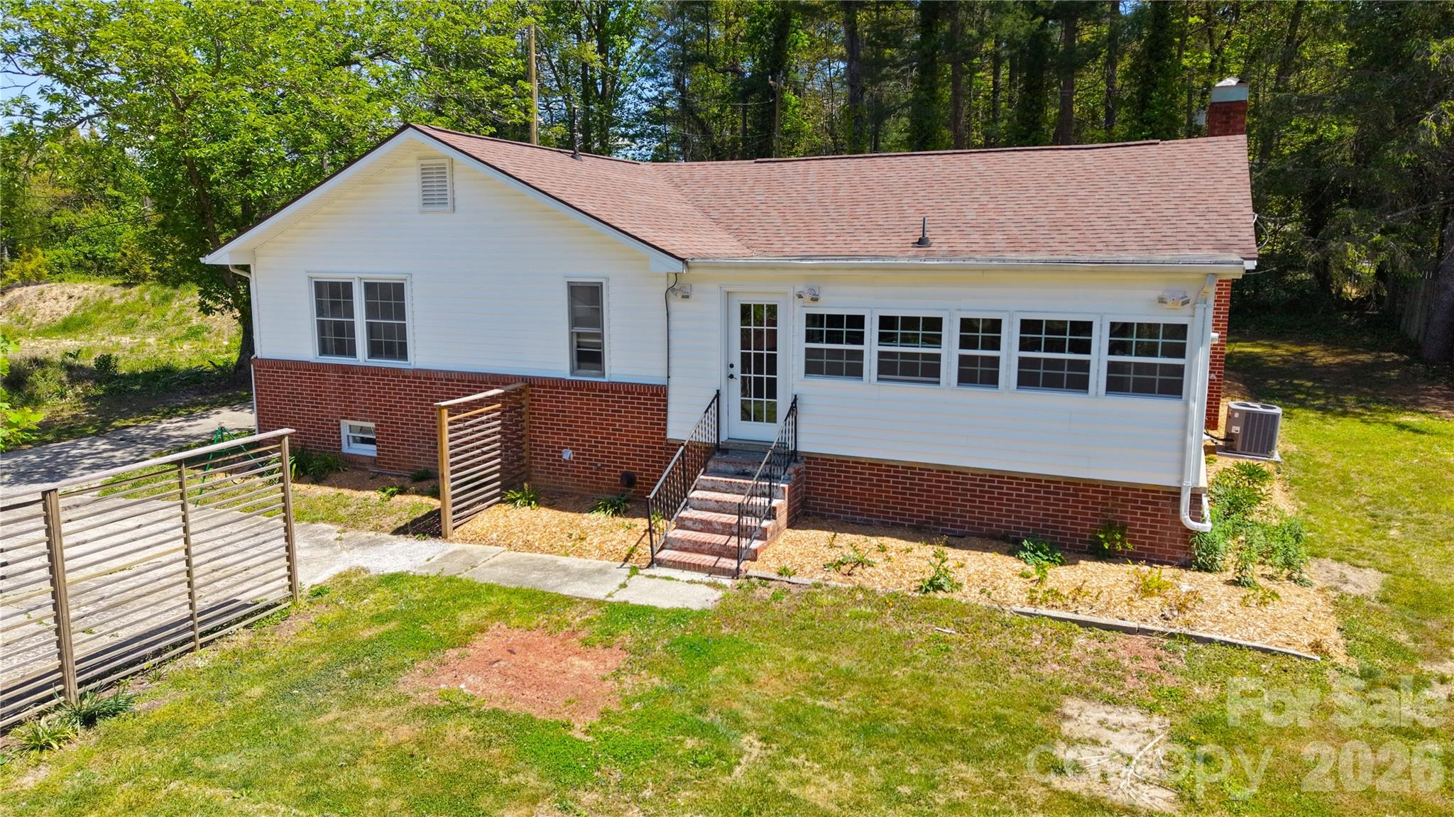 1627 Greenville Highway Hendersonville NC 28792