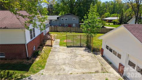 1627 Greenville Highway Hendersonville NC 28792