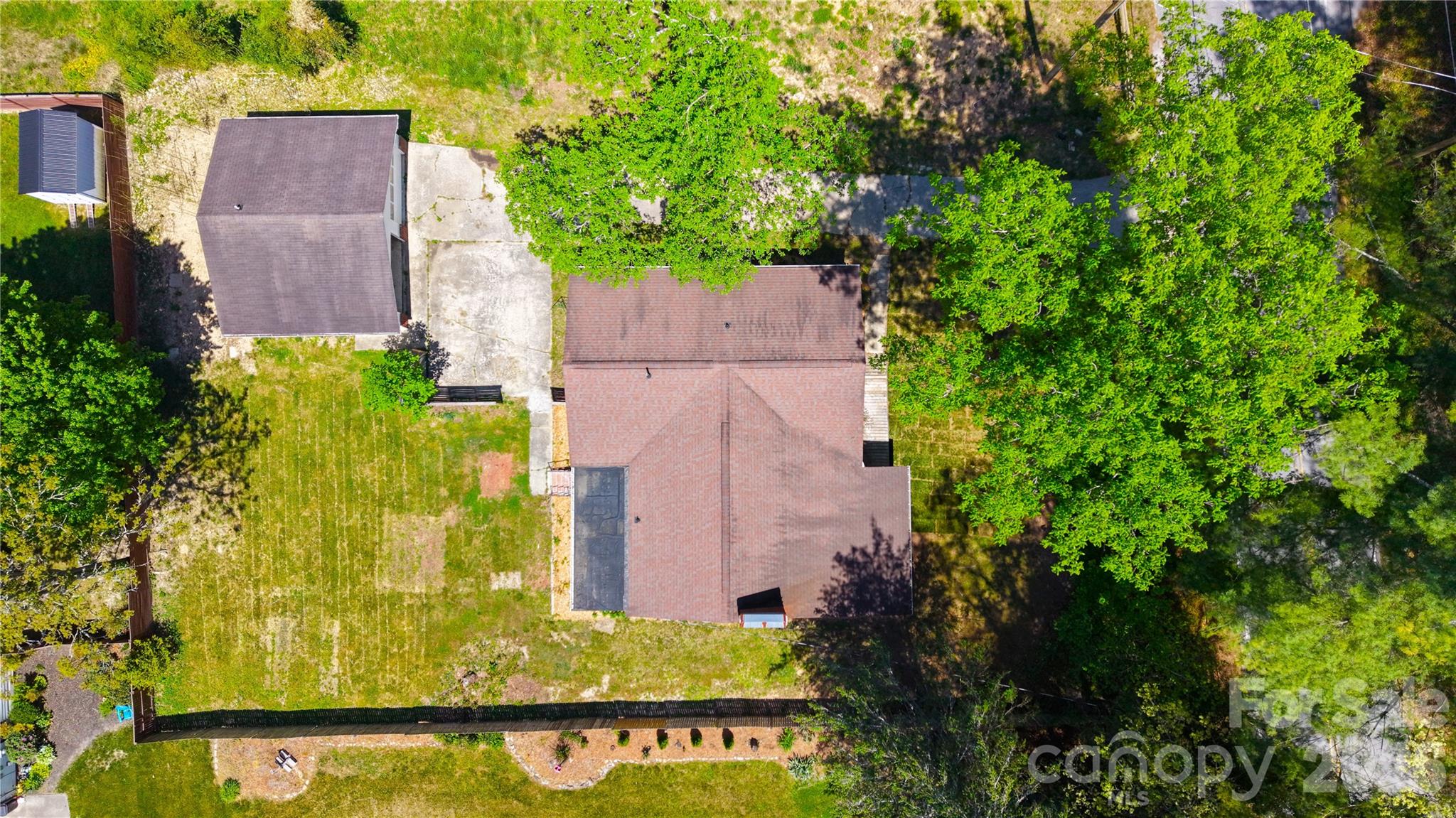 1627 Greenville Highway Hendersonville NC 28792