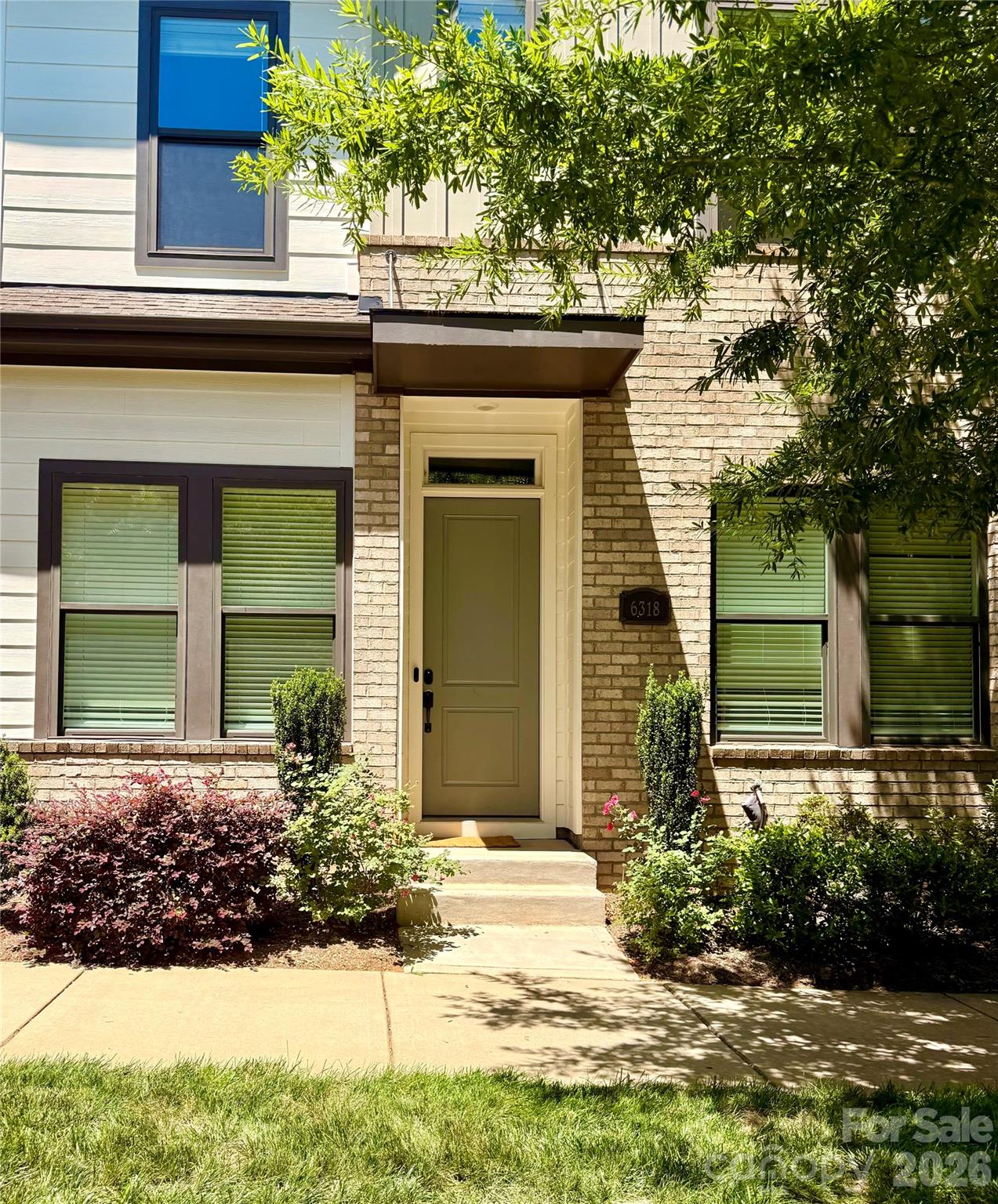 6318 Southgrove Street Charlotte NC 28277