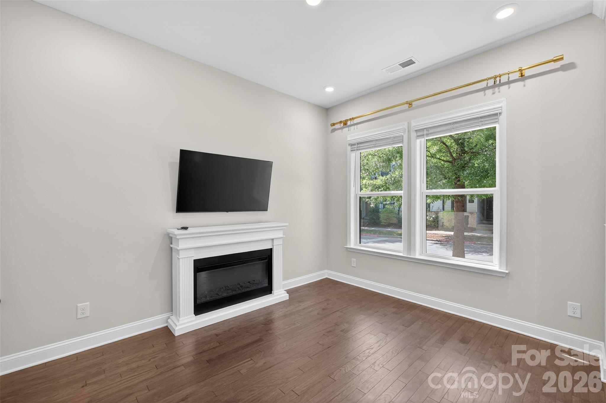 6318 Southgrove Street Charlotte NC 28277