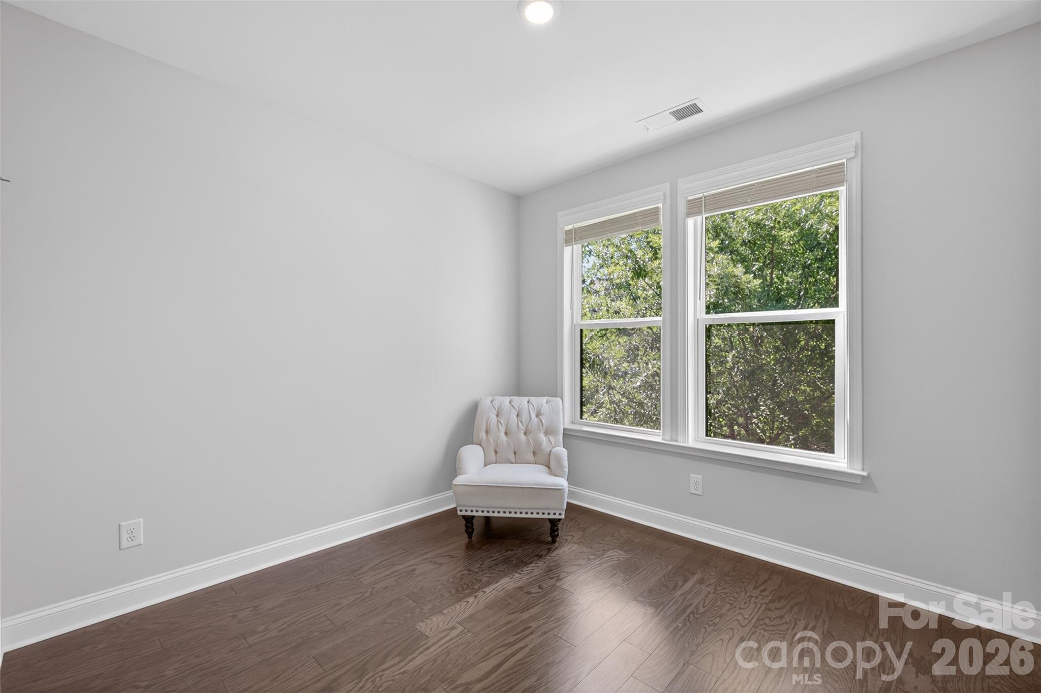 6318 Southgrove Street Charlotte NC 28277