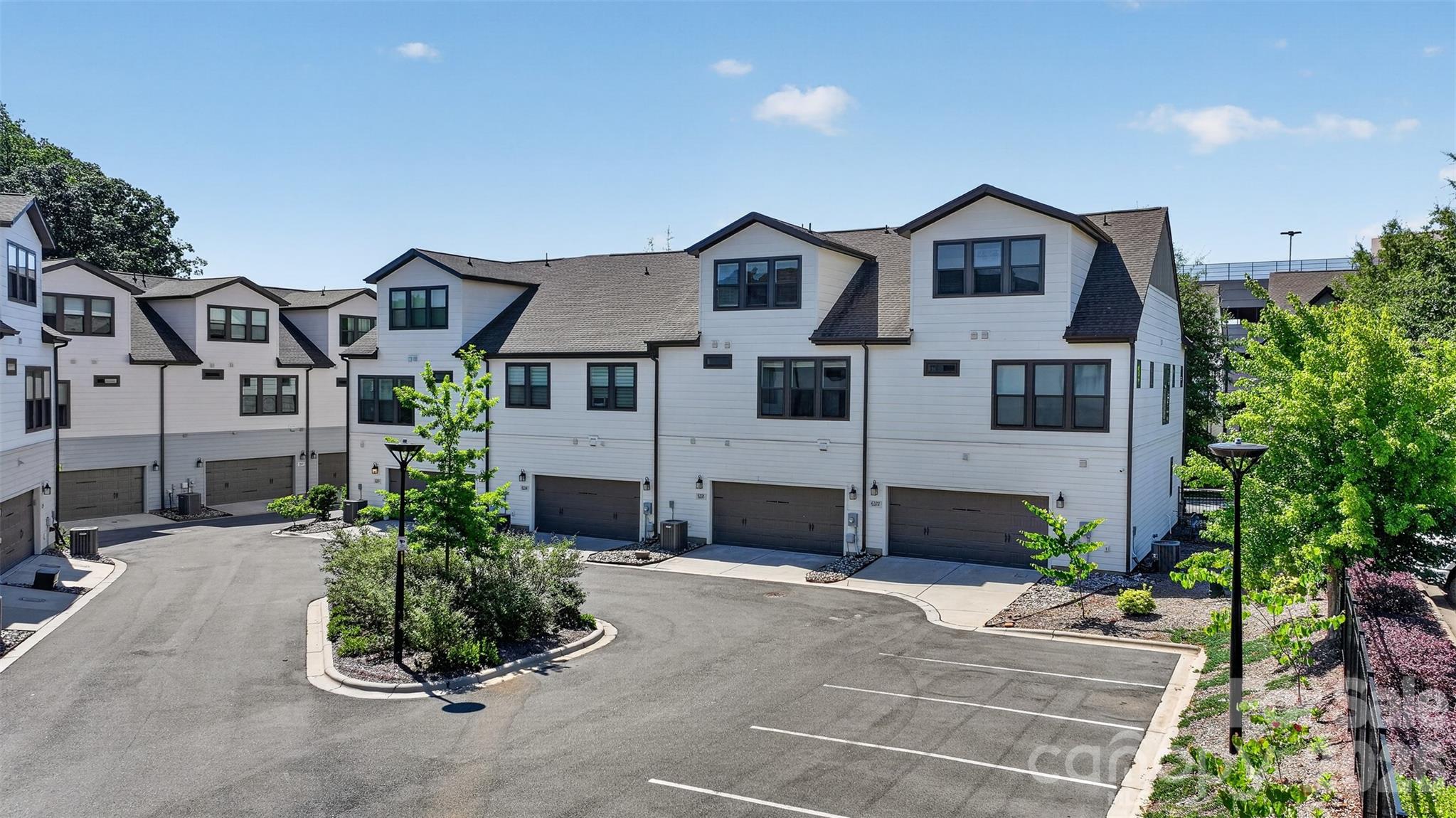 6318 Southgrove Street Charlotte NC 28277