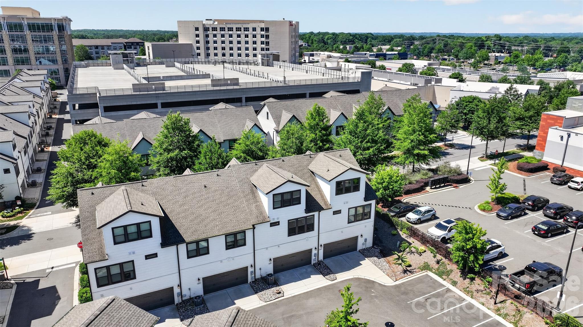 6318 Southgrove Street Charlotte NC 28277