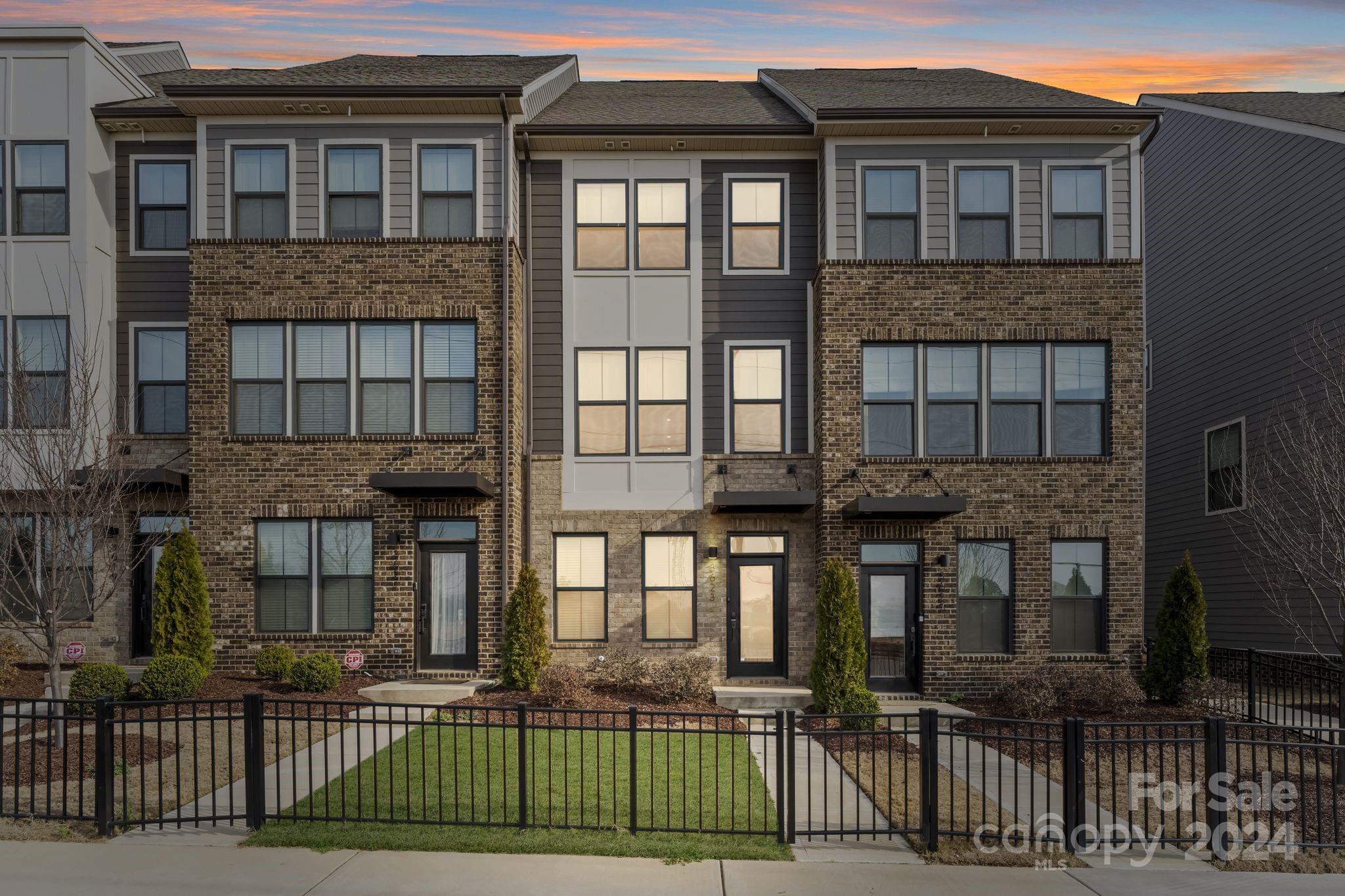 3623 S Tryon Street Charlotte NC 28217