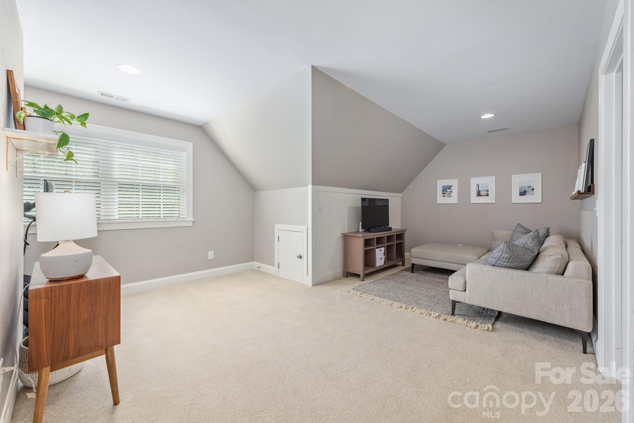 2909 Clemson Avenue Charlotte NC 28205