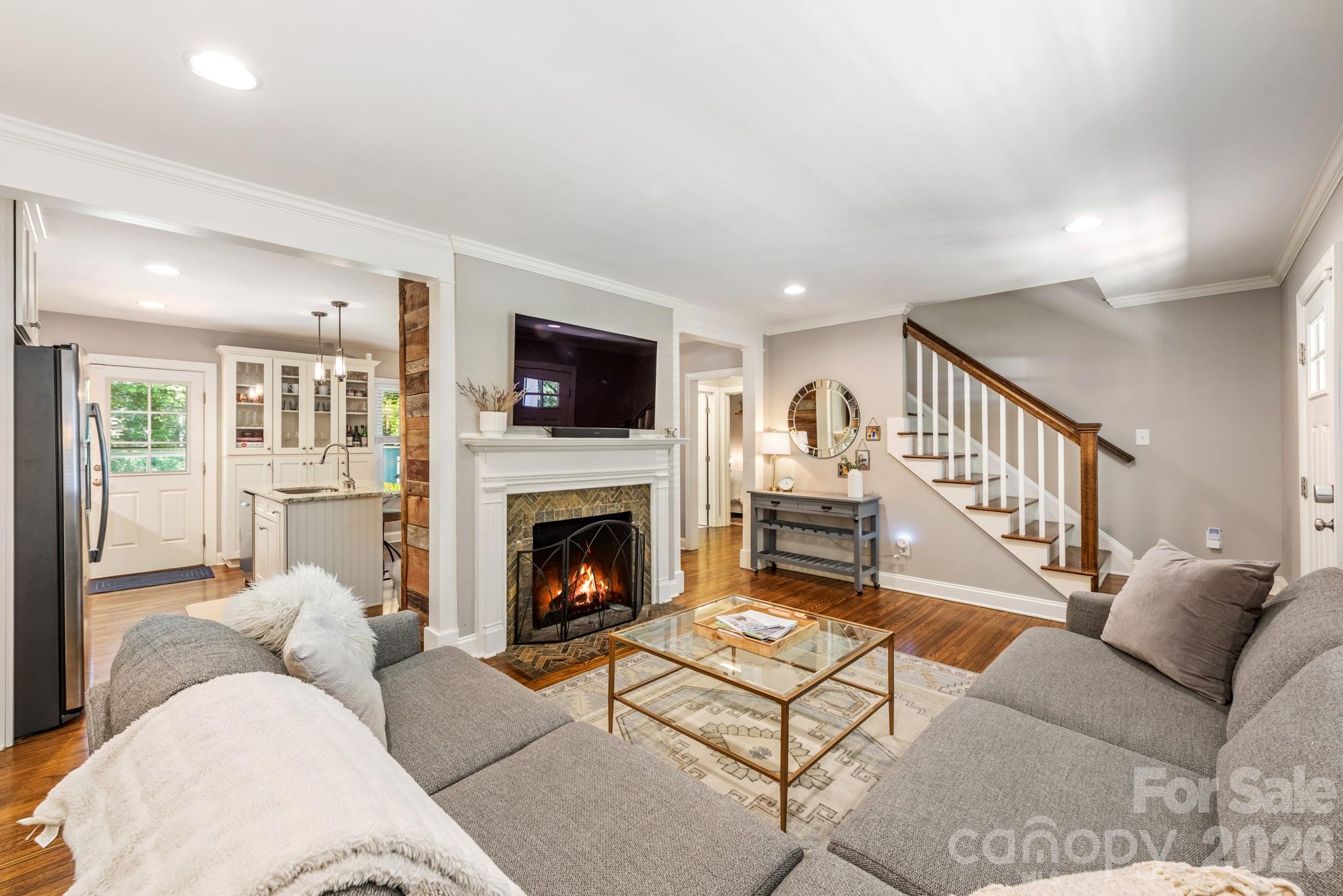2909 Clemson Avenue Charlotte NC 28205