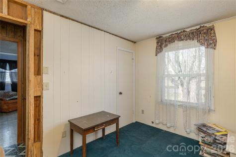 56 Fairview Avenue Hendersonville NC 28792