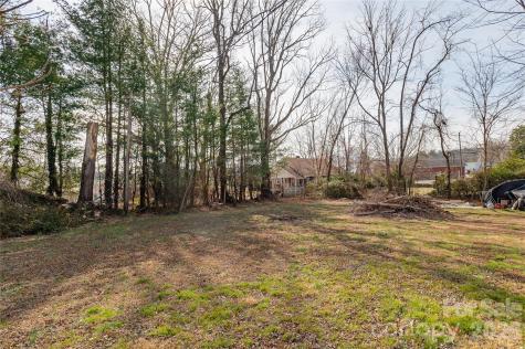 56 Fairview Avenue Hendersonville NC 28792