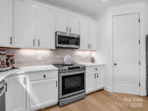 27 Drakes Meadow Lane Arden NC 28704