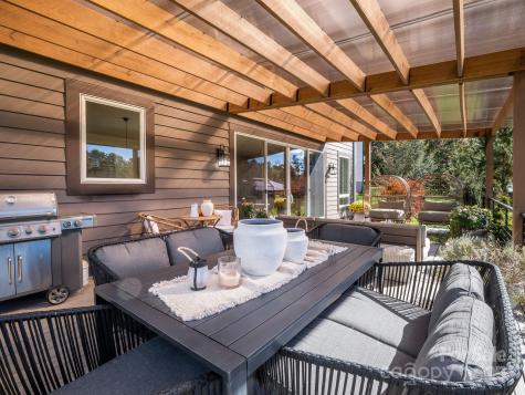 27 Drakes Meadow Lane Arden NC 28704