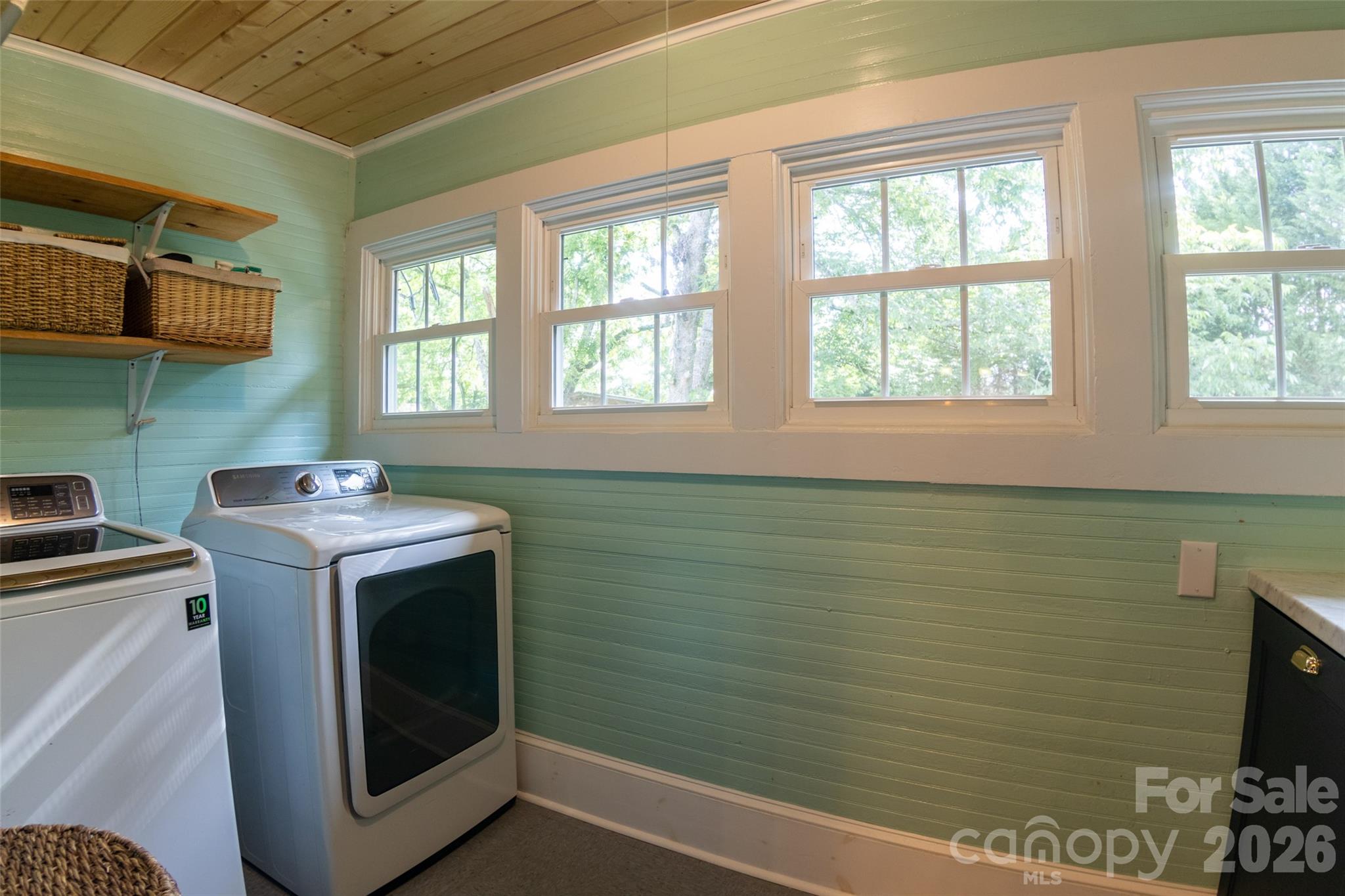 102 Cuthberson Street Morganton NC 28655
