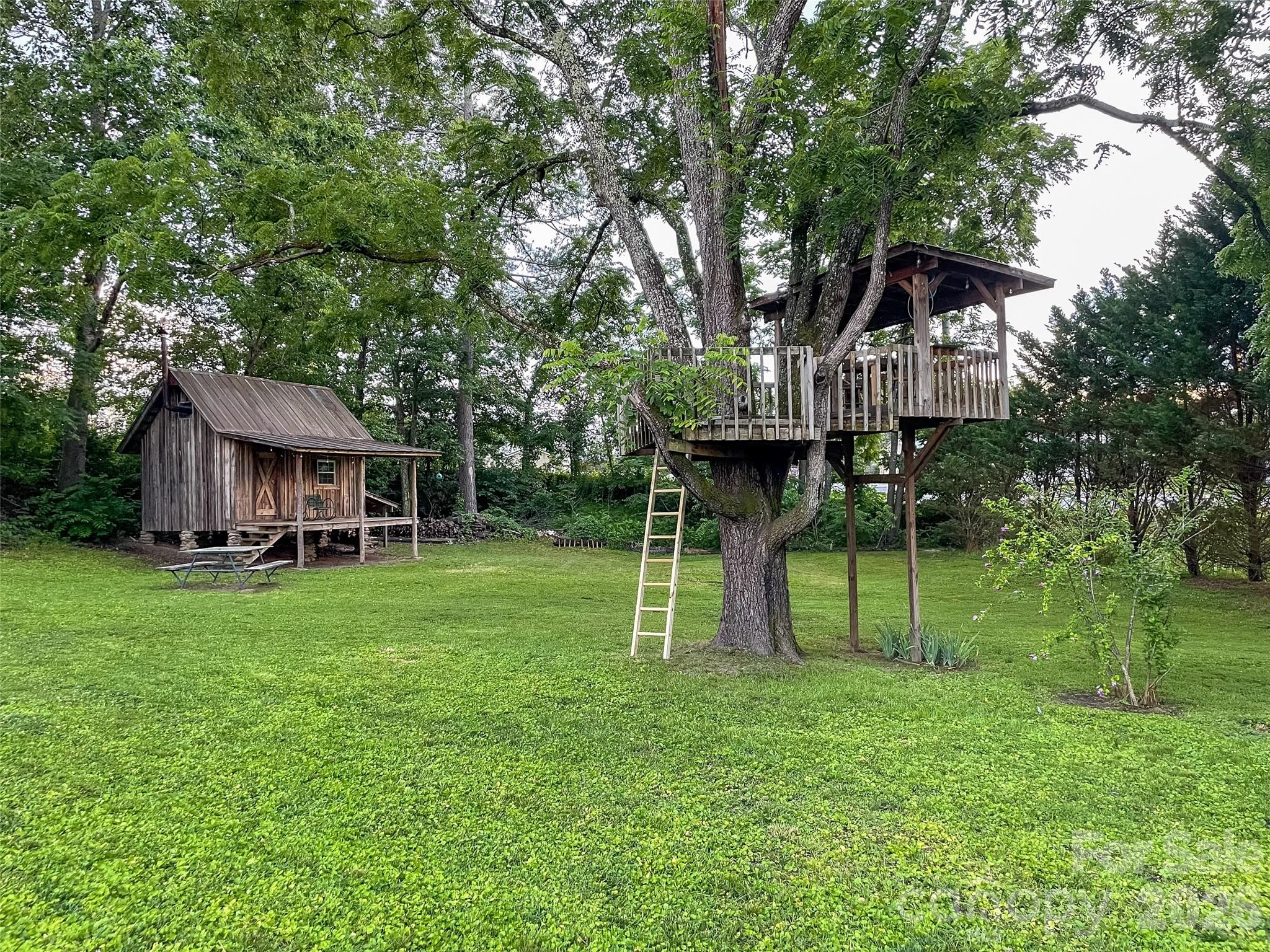 102 Cuthberson Street Morganton NC 28655