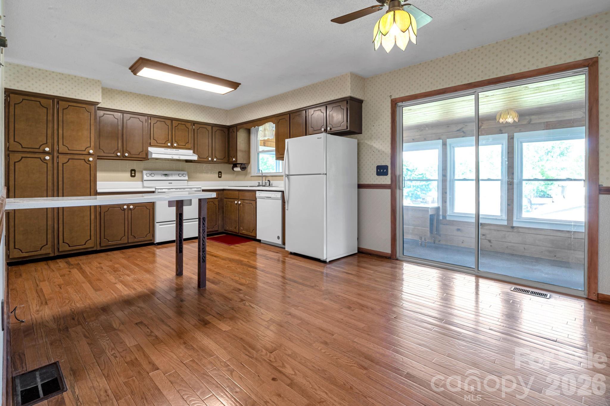 167 Mount Carmel Road Asheville NC 28806
