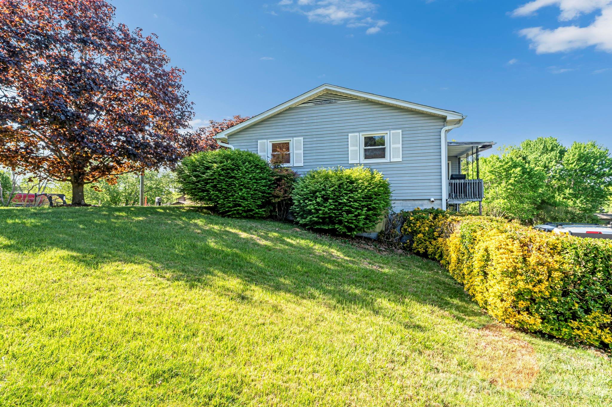 167 Mount Carmel Road Asheville NC 28806