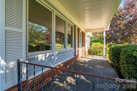 167 Mount Carmel Road Asheville NC 28806