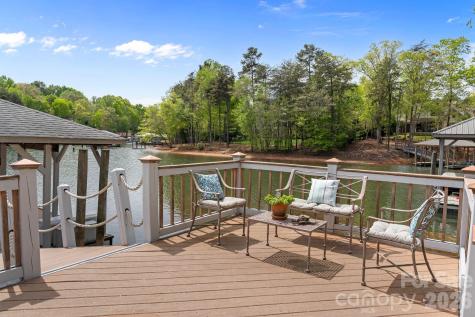 7902 Chapel Creek Drive Denver NC 28037