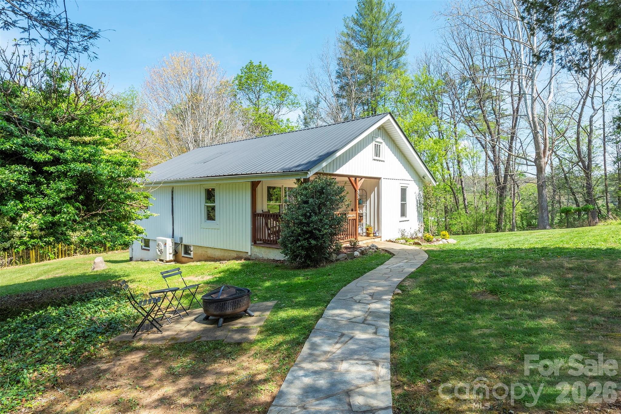 85 Cody Embler Road Alexander NC 28701