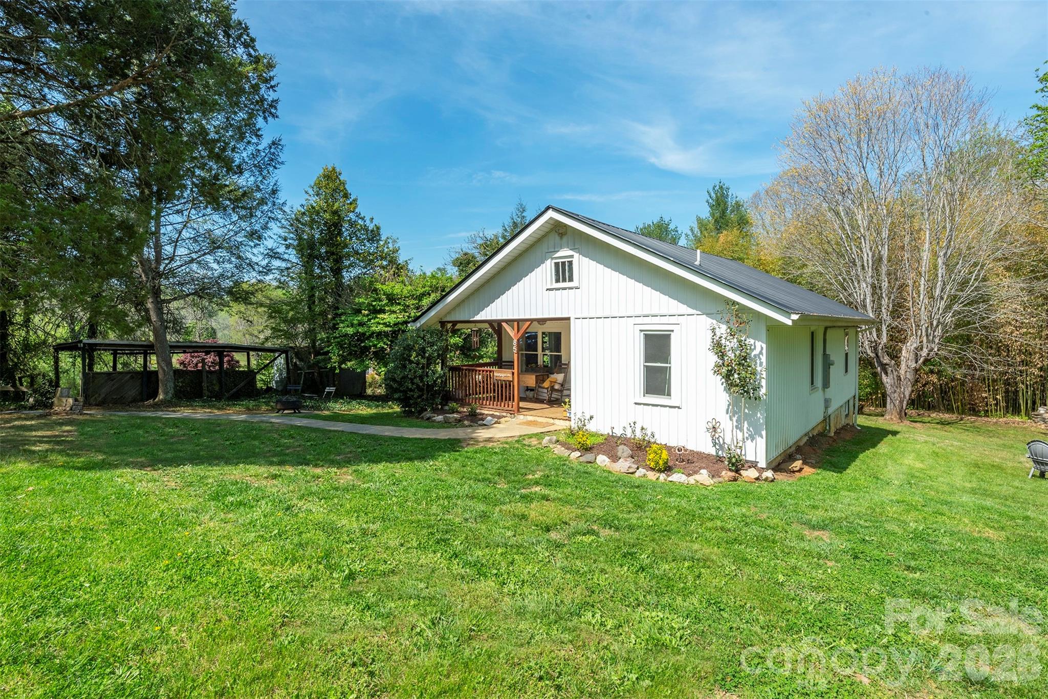 85 Cody Embler Road Alexander NC 28701
