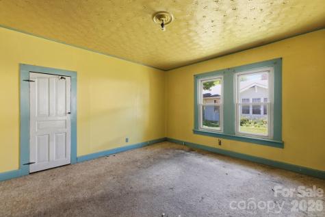 174 Hazelwood Avenue Waynesville NC 28786