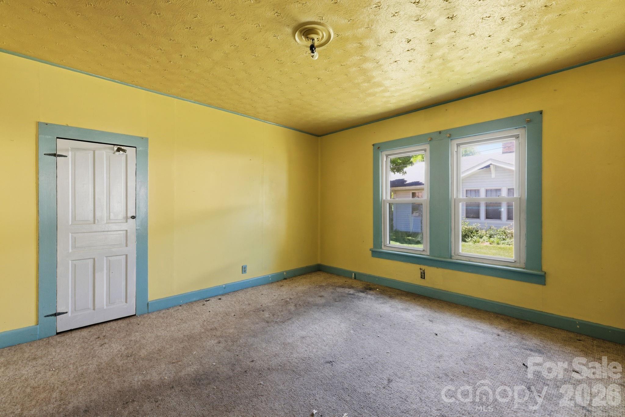 174 Hazelwood Avenue Waynesville NC 28786