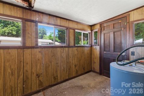 174 Hazelwood Avenue Waynesville NC 28786