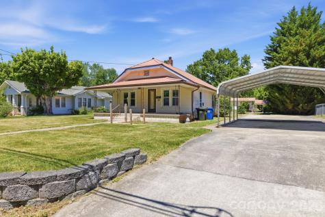 174 Hazelwood Avenue Waynesville NC 28786