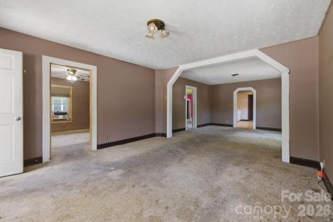 174 Hazelwood Avenue Waynesville NC 28786