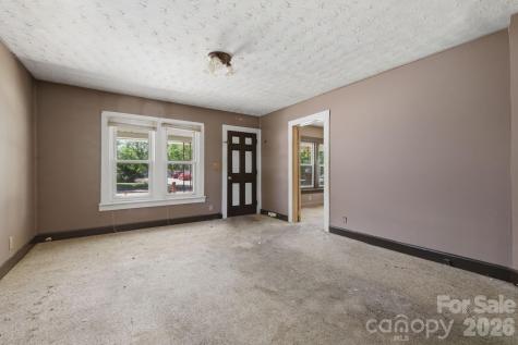 174 Hazelwood Avenue Waynesville NC 28786