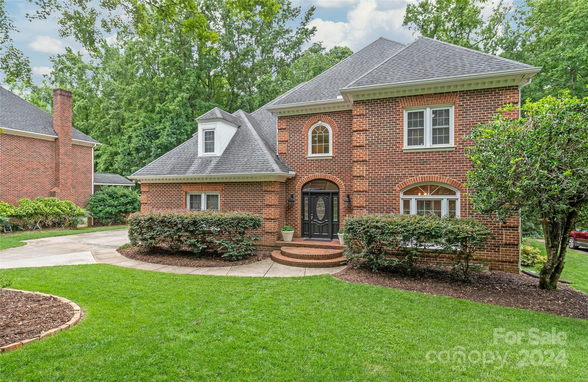 5909 Providence Glen Road Charlotte NC 28270