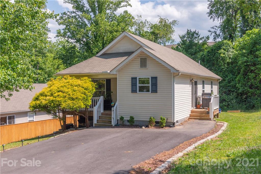 95 Langwell Avenue Asheville NC 28806