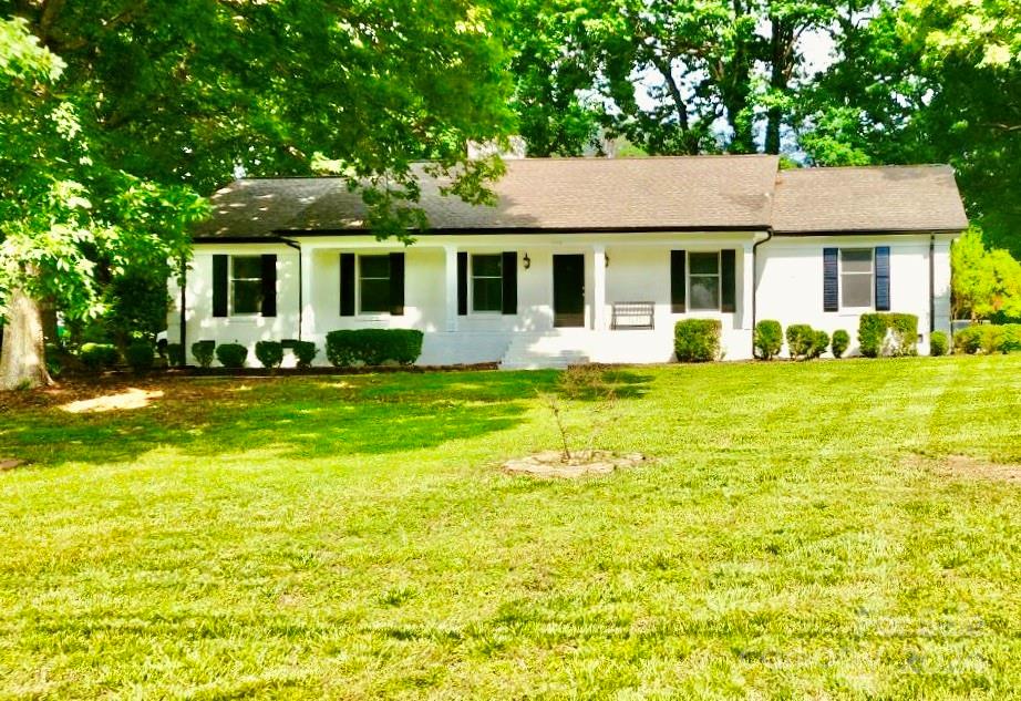 3200 Matthews Mint Hill Road Matthews NC 28105