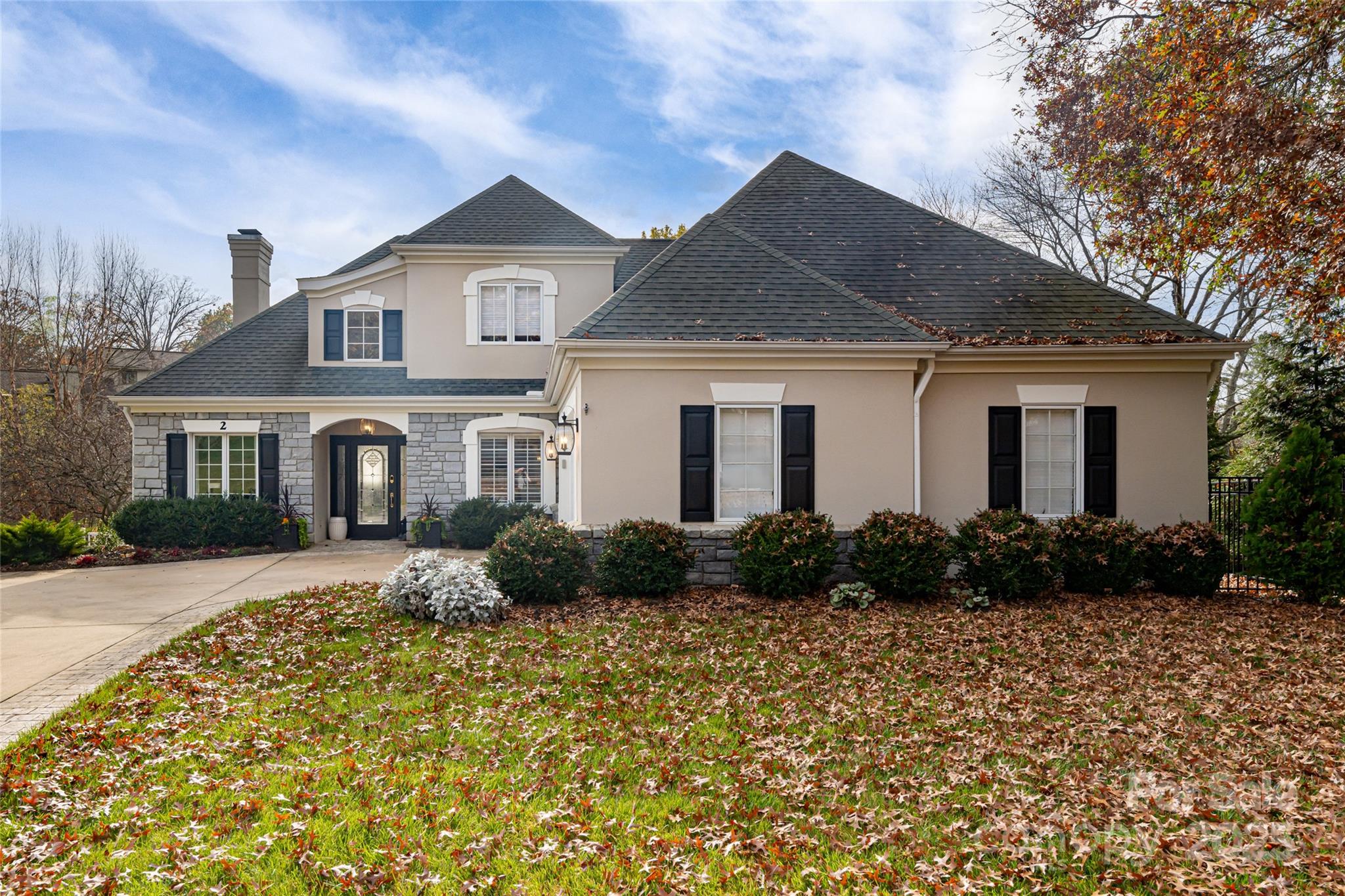 2 Clovelly Way Asheville NC 28803