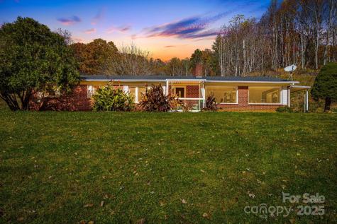 1675 Ponder Creek Road Mars Hill NC 28754