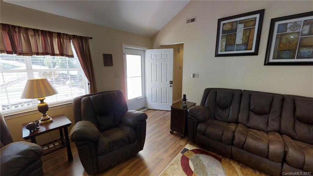 8100 Chrisbry Lane Charlotte NC 28215