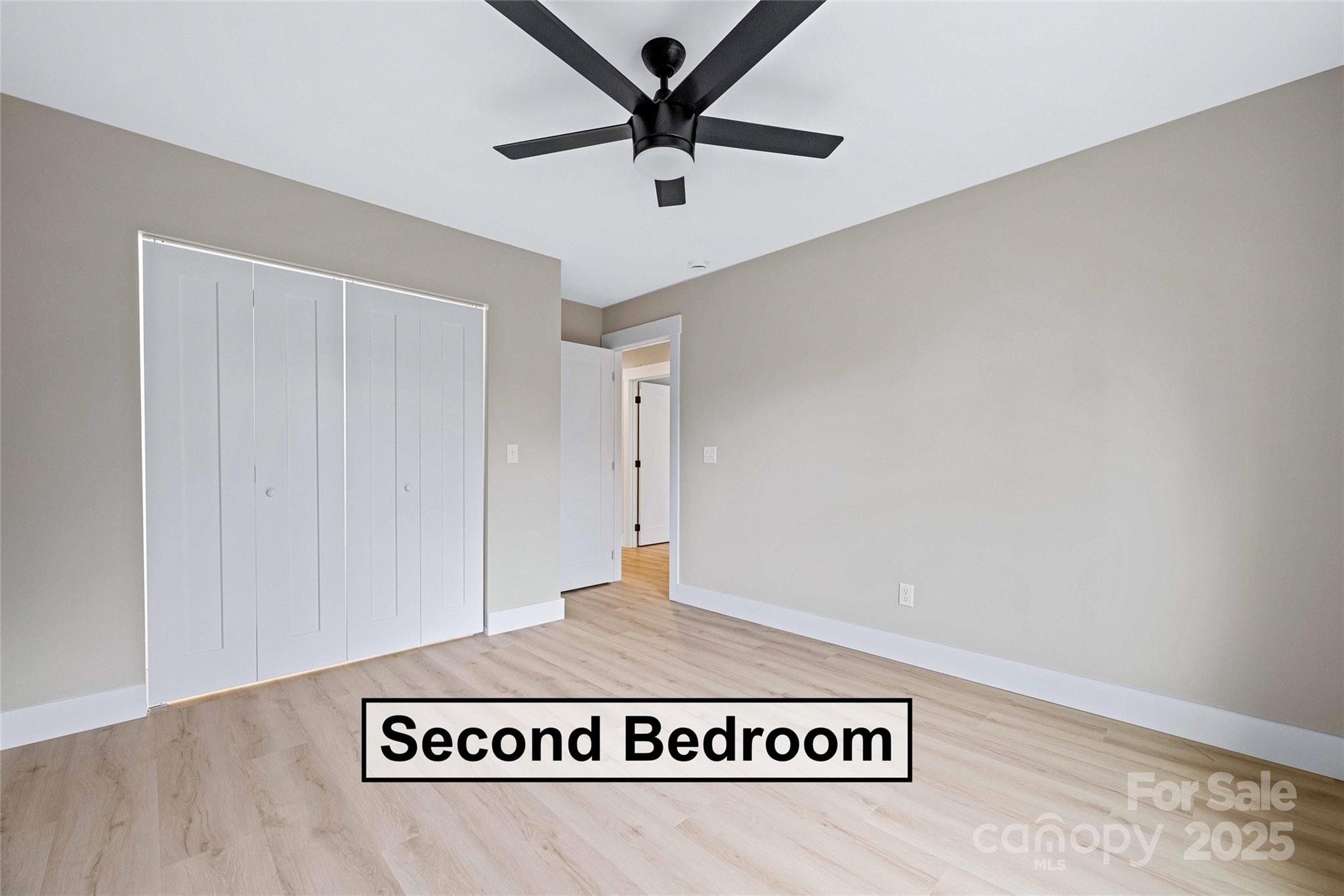 26 Crest Avenue Asheville NC 28803