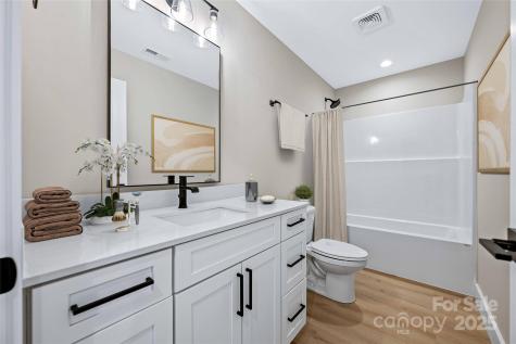 26 Crest Avenue Asheville NC 28803