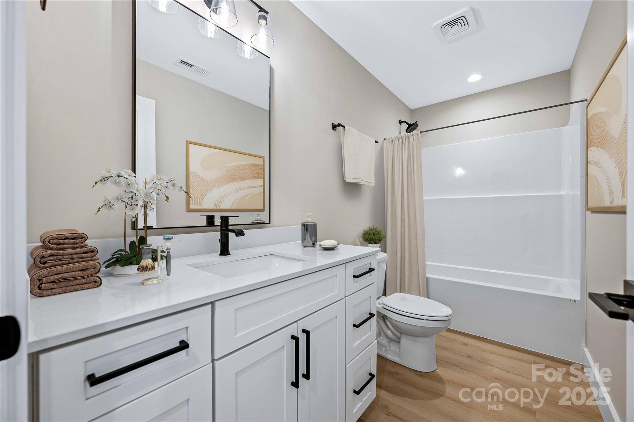 26 Crest Avenue Asheville NC 28803