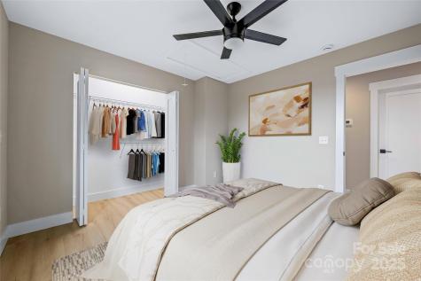 26 Crest Avenue Asheville NC 28803