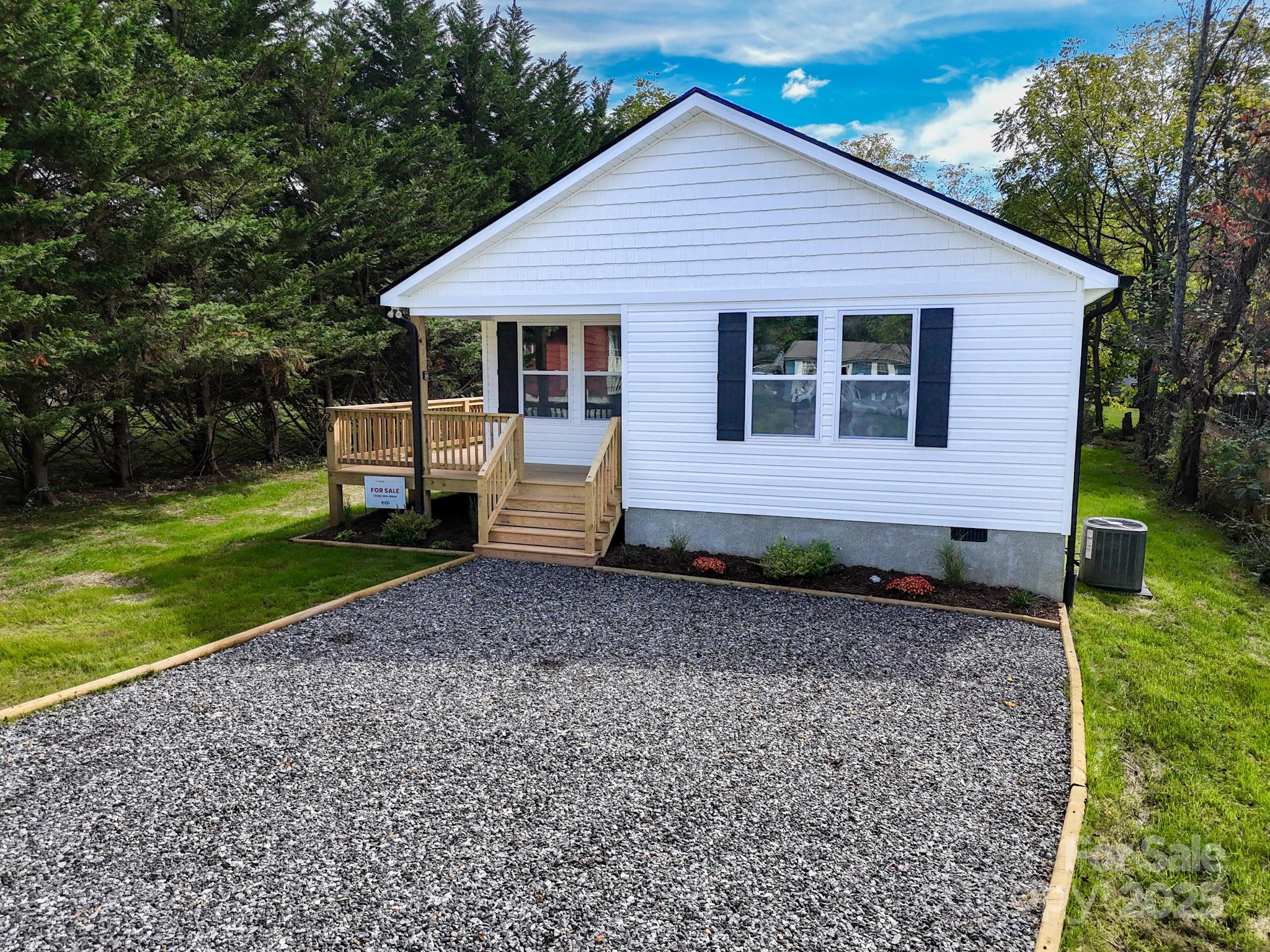 26 Crest Avenue Asheville NC 28803