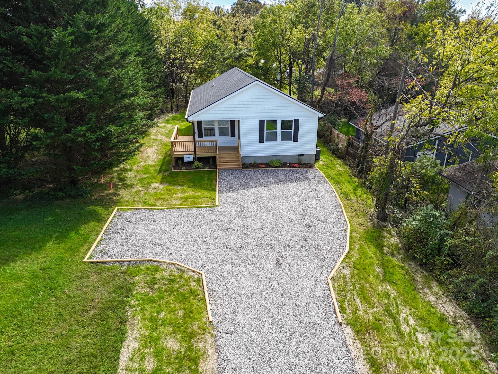 26 Crest Avenue Asheville NC 28803