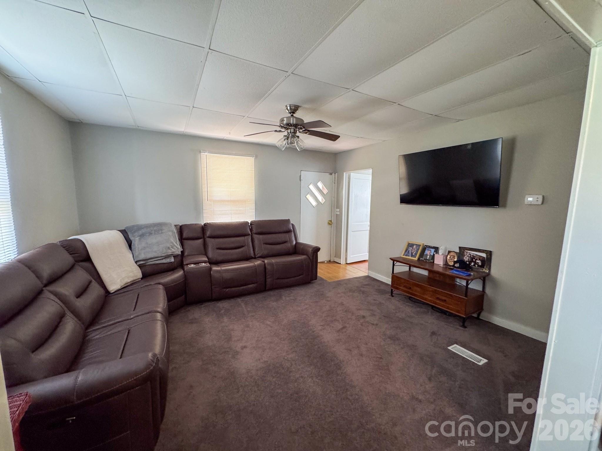 102 6th Em Street Marion NC 28752