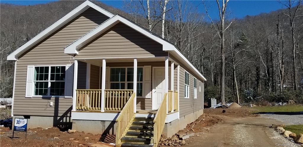 10 Spoonwood Drive Candler NC 28715