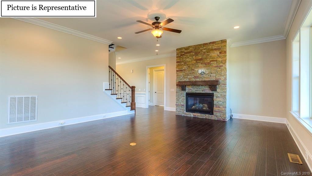 113 S Centurion Lane Mount Holly NC 28120