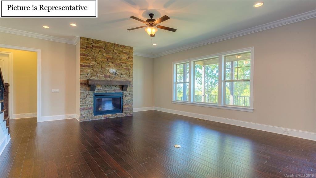 113 S Centurion Lane Mount Holly NC 28120