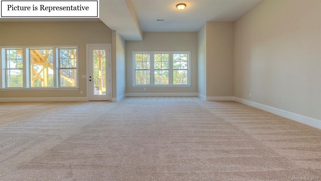 113 S Centurion Lane Mount Holly NC 28120
