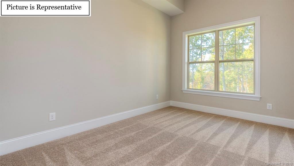 113 S Centurion Lane Mount Holly NC 28120